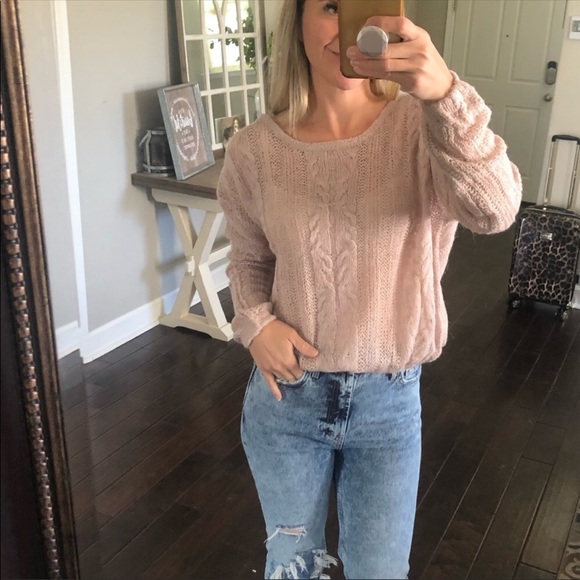 Free People Sweaters - Free People cable knit lightweight nude sweater